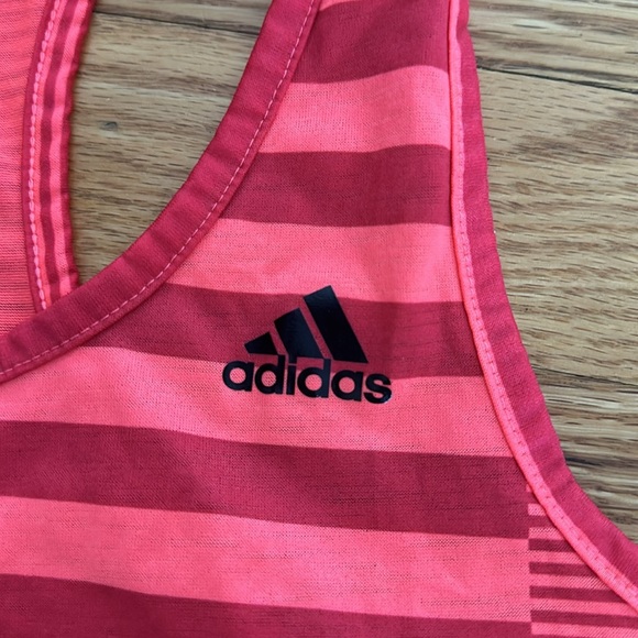 Adidas woman’s Climalite tank top - Picture 3 of 9